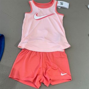 nike completo due pezzi
